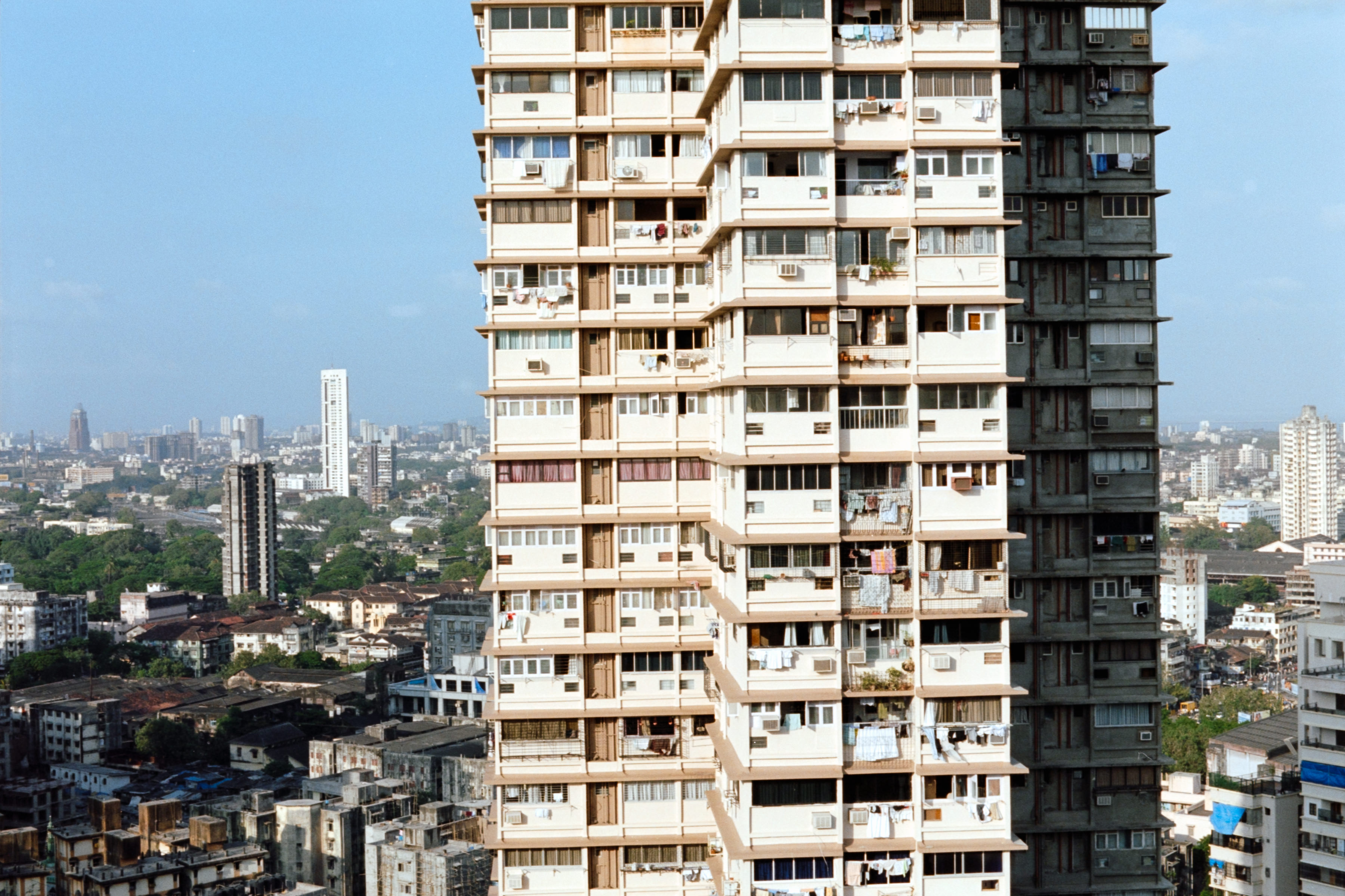 AHP F2004 09 001 sc250526 img13 NLP